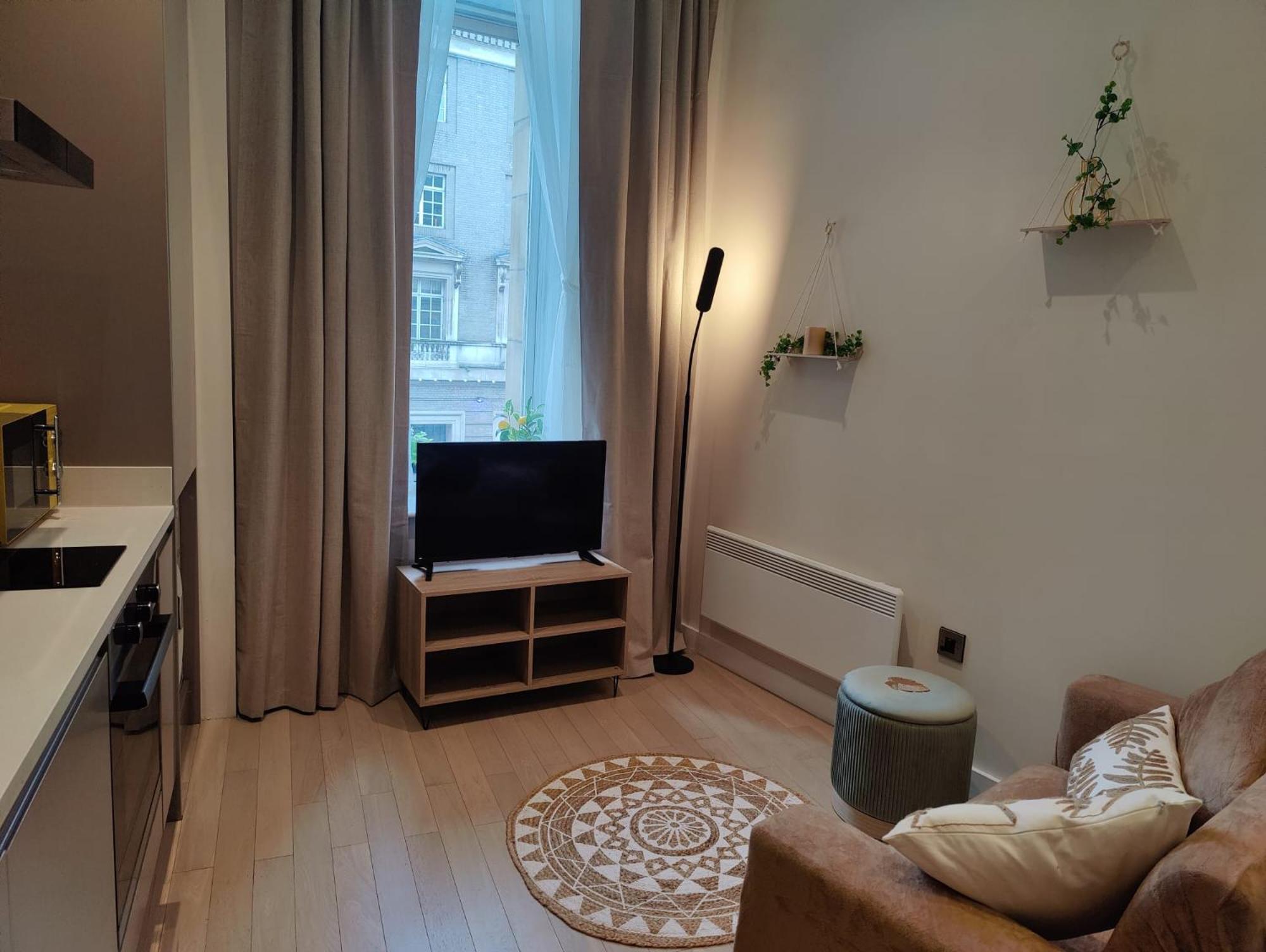 Liverpool Gem: Cozy Studio Retreat Extérieur photo